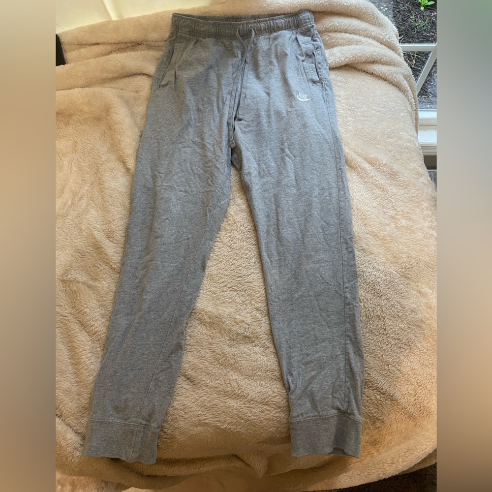 nike joggers